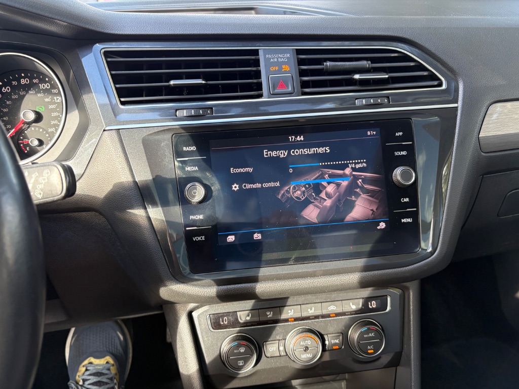 2018 Volkswagen Tiguan - $9,800