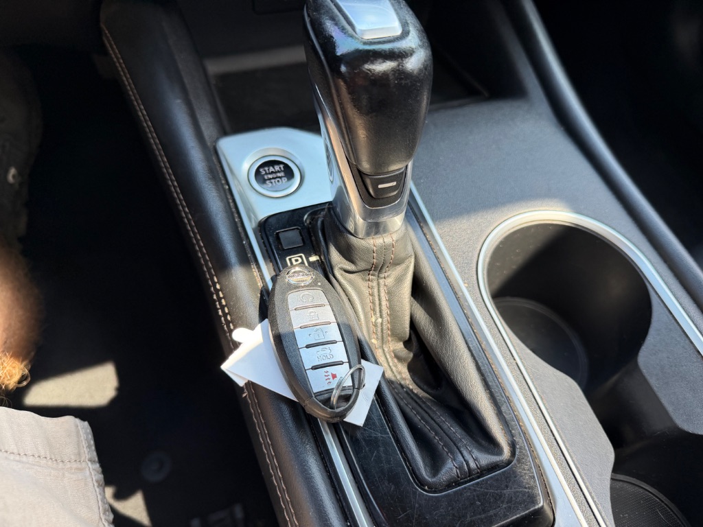 2019 Nissan Altima - $7,900