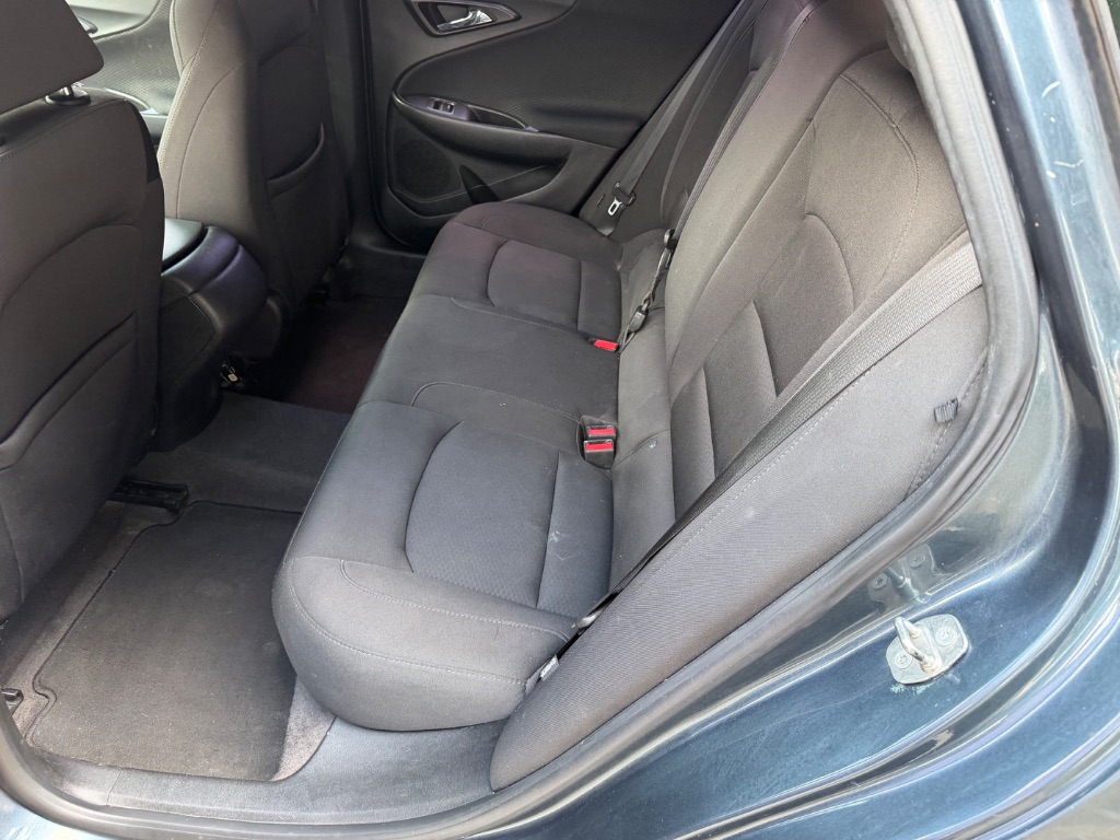 2019 Chevrolet Malibu - $7,900