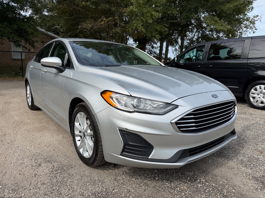2019 Ford Fusion - $7,900