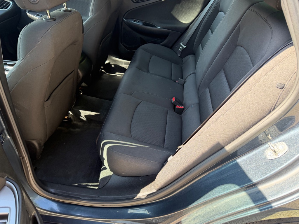 2019 Chevrolet Malibu - $6,900