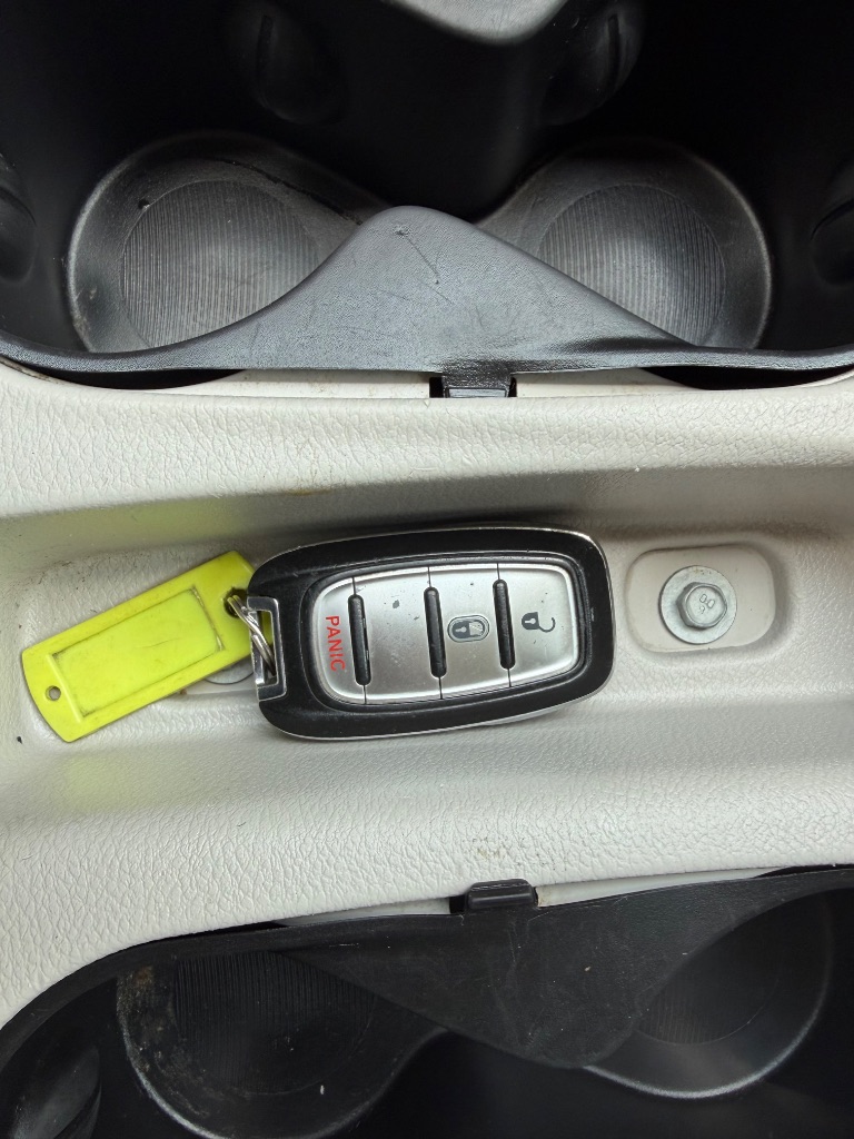 2018 Chrysler Pacifica - $8,900