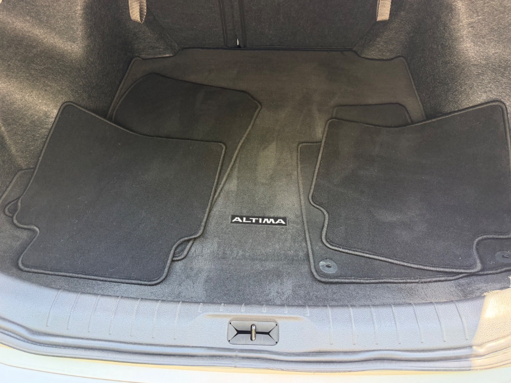 2024 Nissan Altima - $15,500