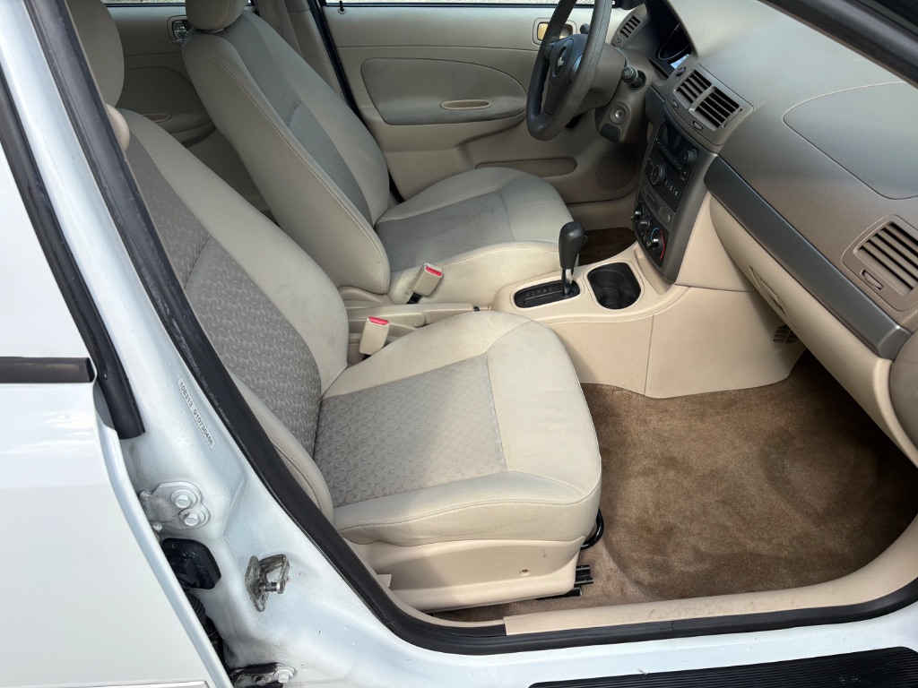 2007 Chevrolet Cobalt - $3,900