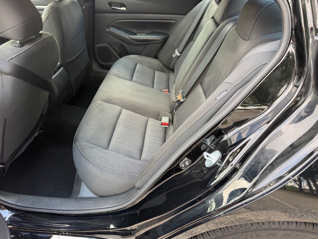 2022 Nissan Altima - $12,500