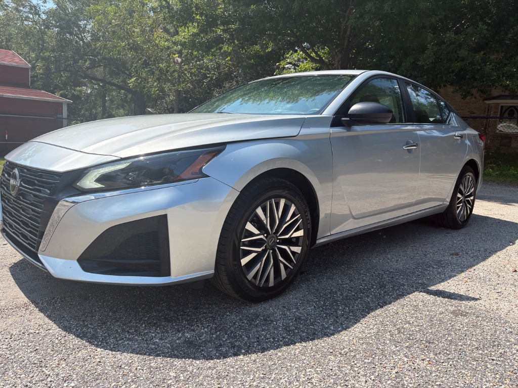 2024 Nissan Altima - $15,500