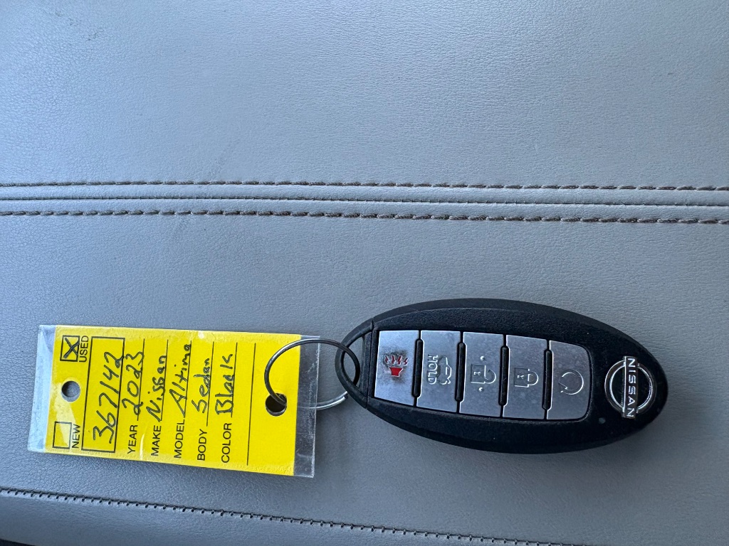 2023 Nissan Altima - $13,500
