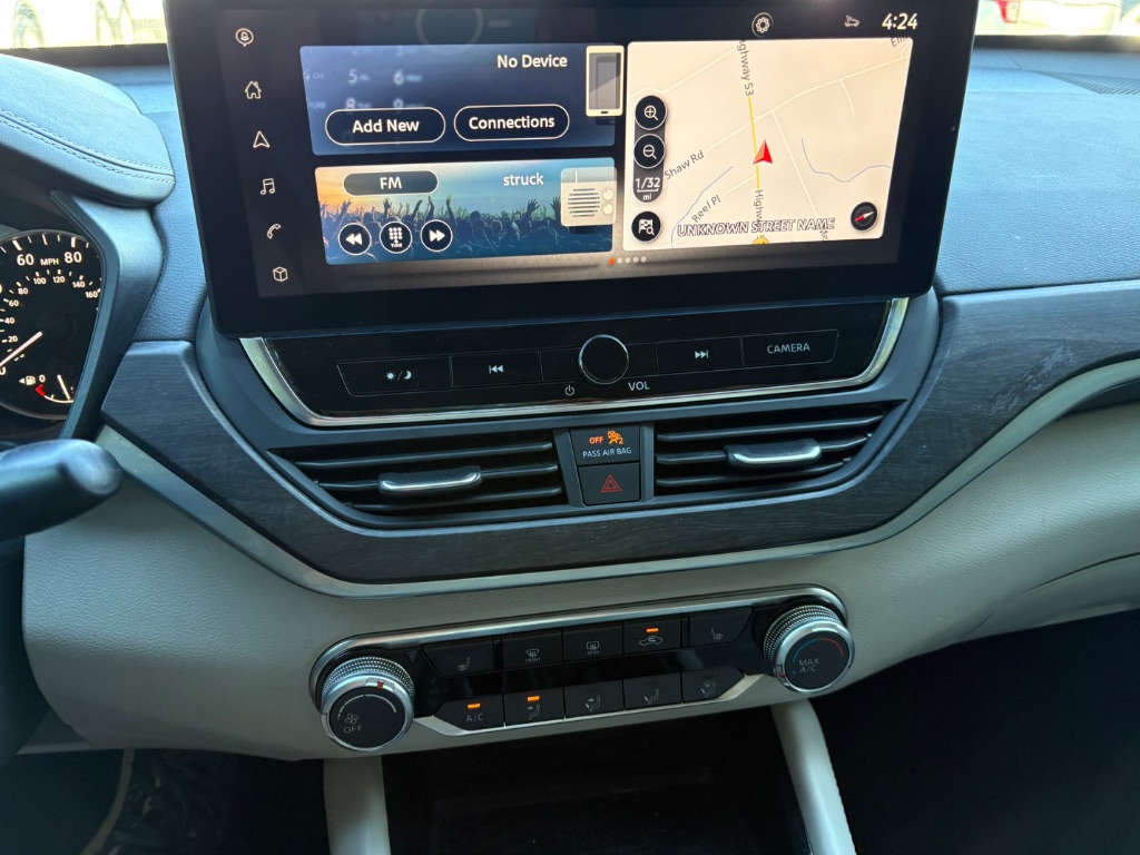 2023 Nissan Altima - $13,500