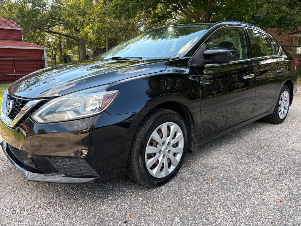 2019 Nissan Sentra - $5,900