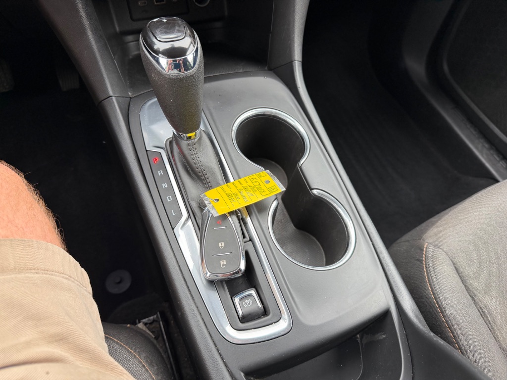 2019 Chevrolet Equinox - $8,900