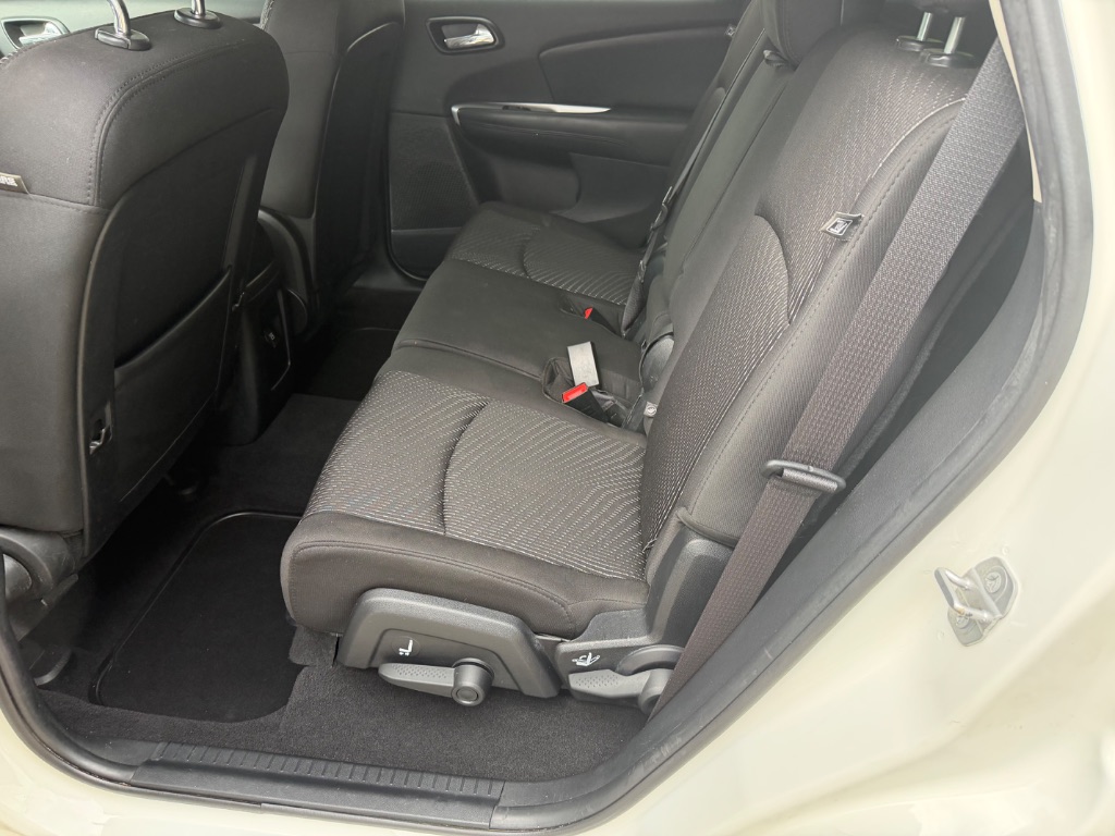 2015 Dodge Journey - $7,900
