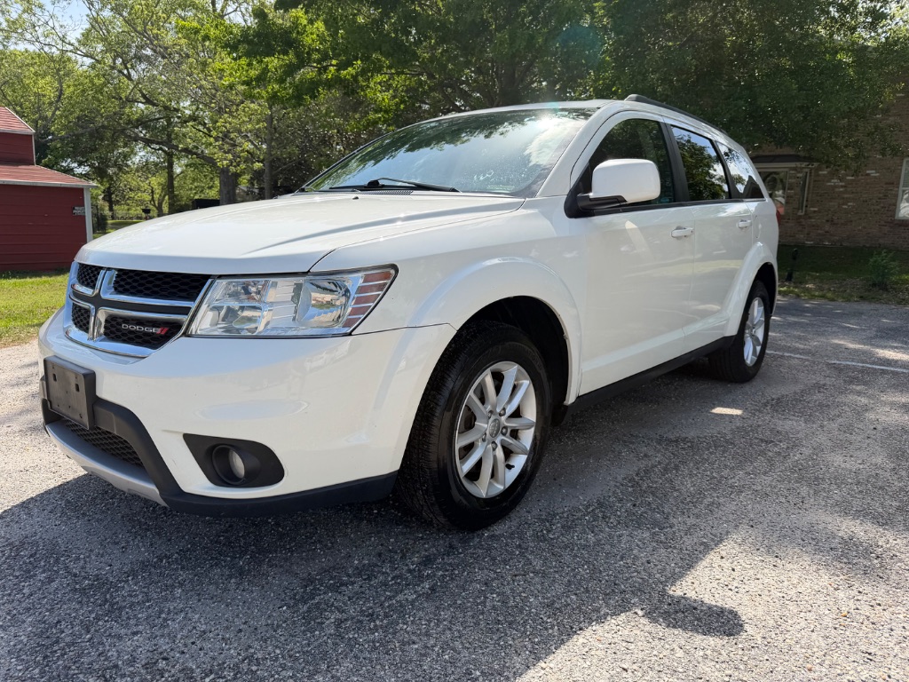 2015 Dodge Journey - $7,900