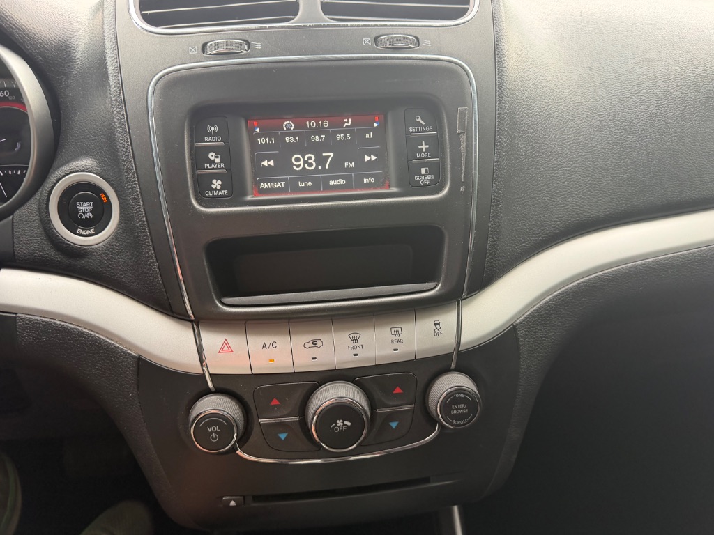 2015 Dodge Journey - $7,900