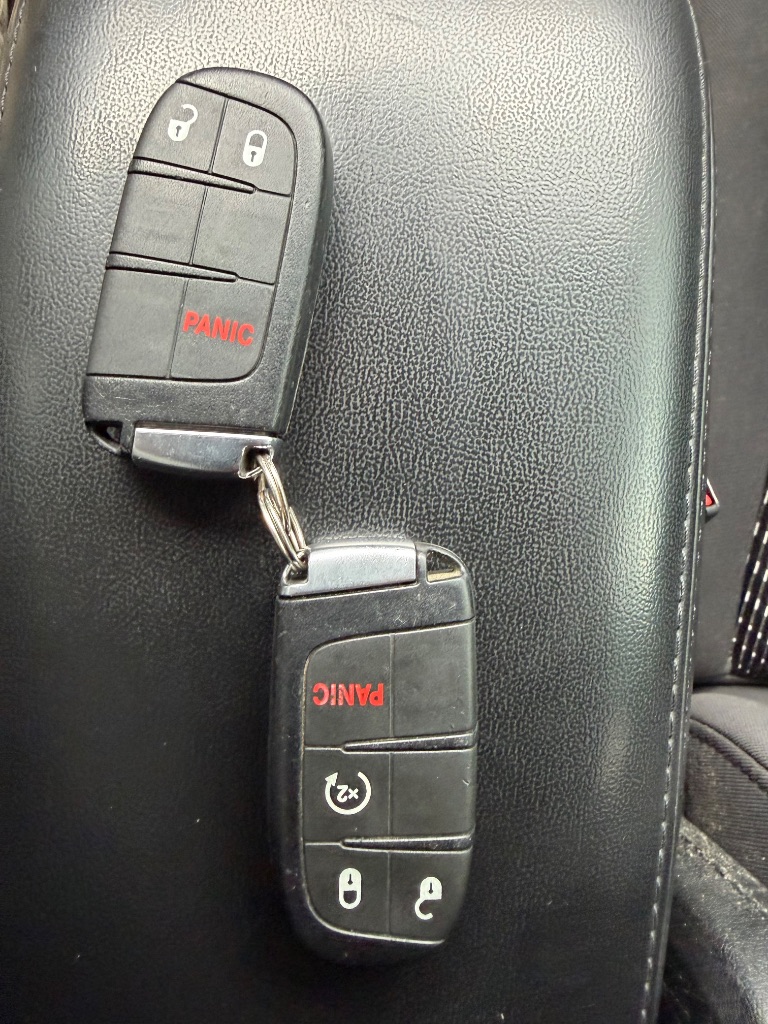 2015 Dodge Journey - $7,900