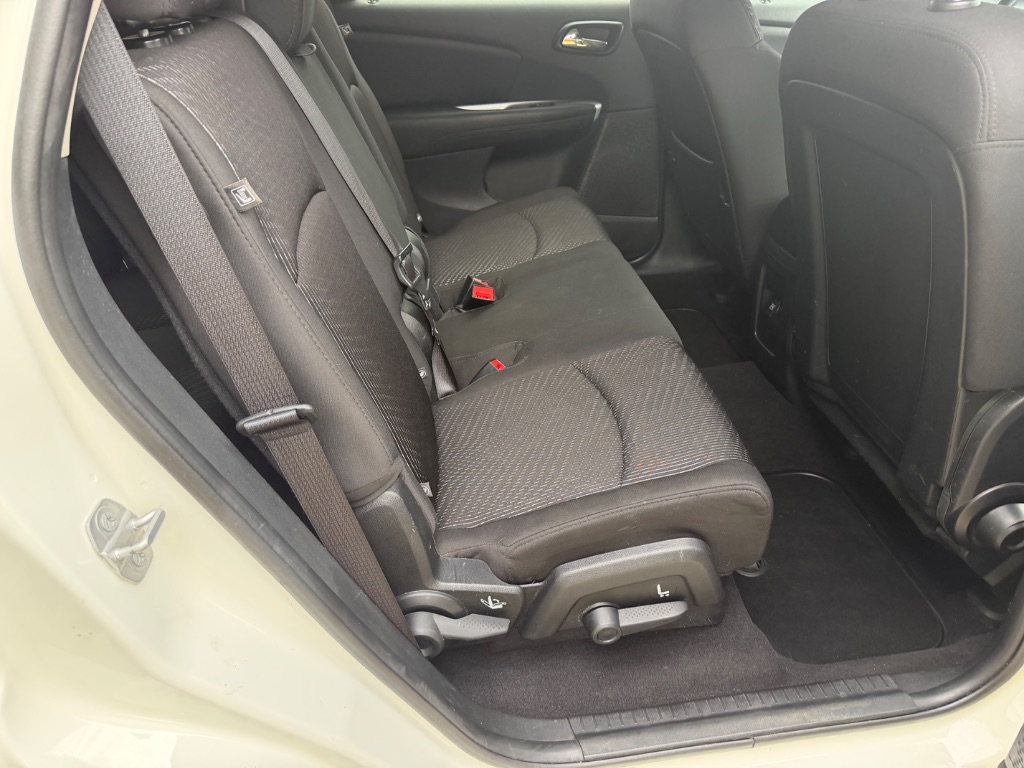 2015 Dodge Journey - $7,900