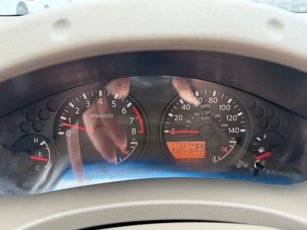 2015 Nissan Frontier - $7,900