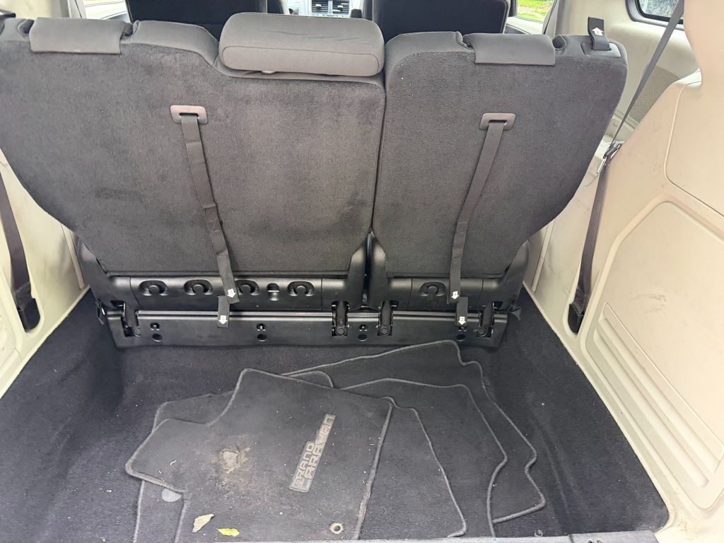 2017 Dodge Grand Caravan - $7,500