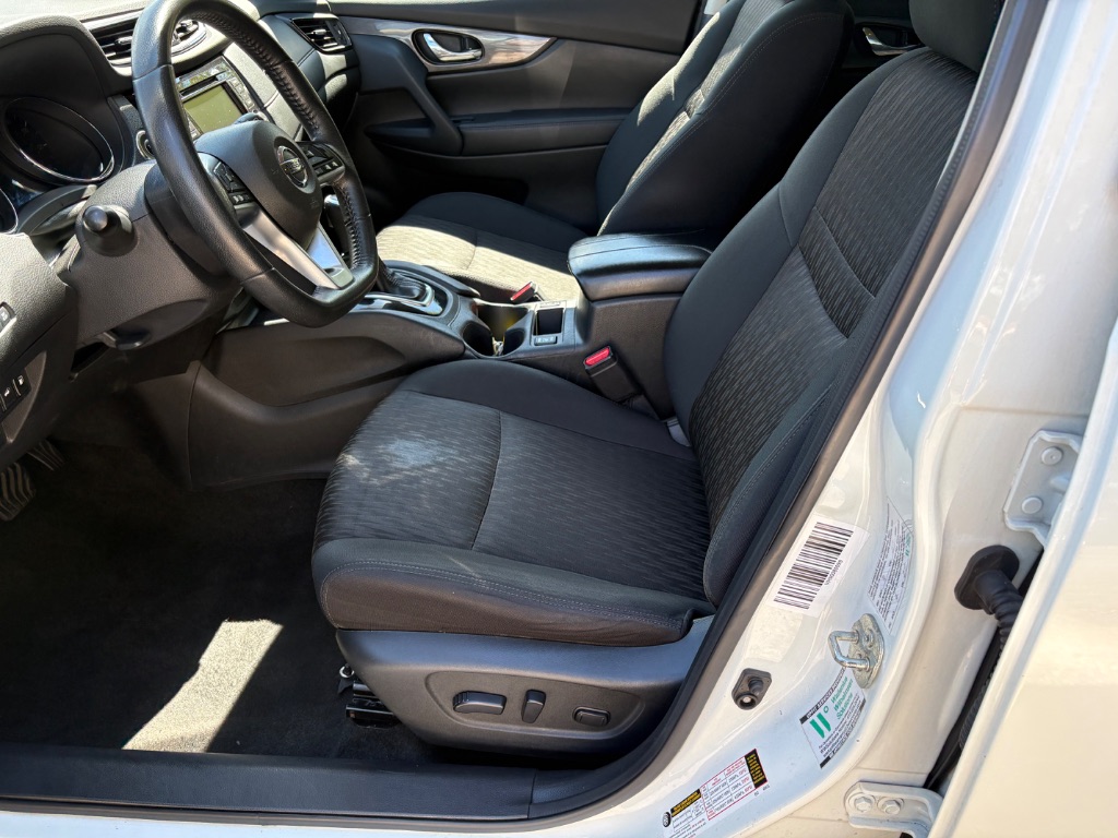 2020 Nissan Rogue - $5,900