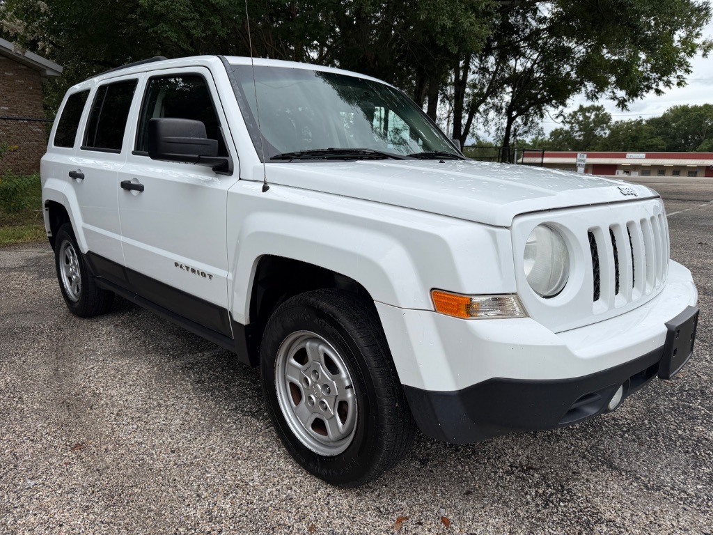 2014 Jeep Patriot - $5,900
