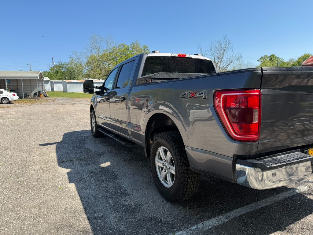 2022 Ford F-150 - $19,500