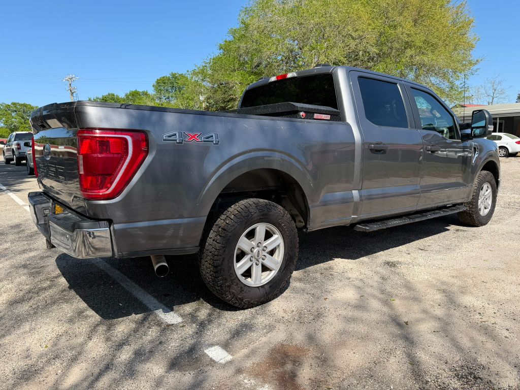 2022 Ford F-150 - $19,500