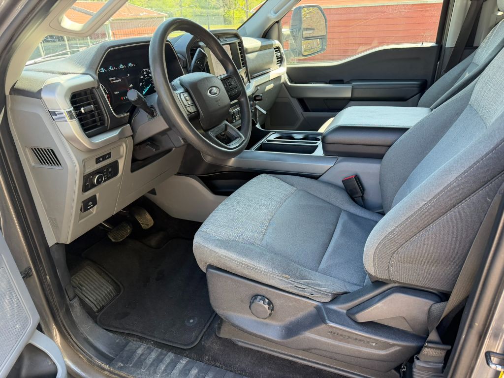 2022 Ford F-150 - $19,500