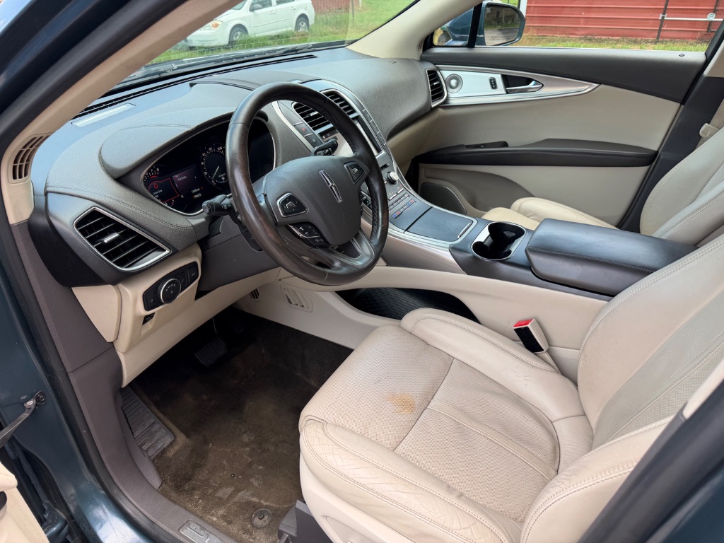 2016 Lincoln MKX - $9,100