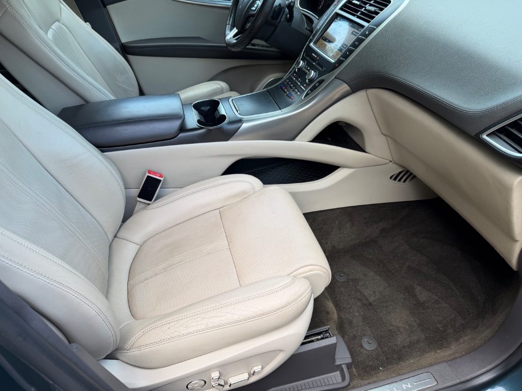 2016 Lincoln MKX - $9,100