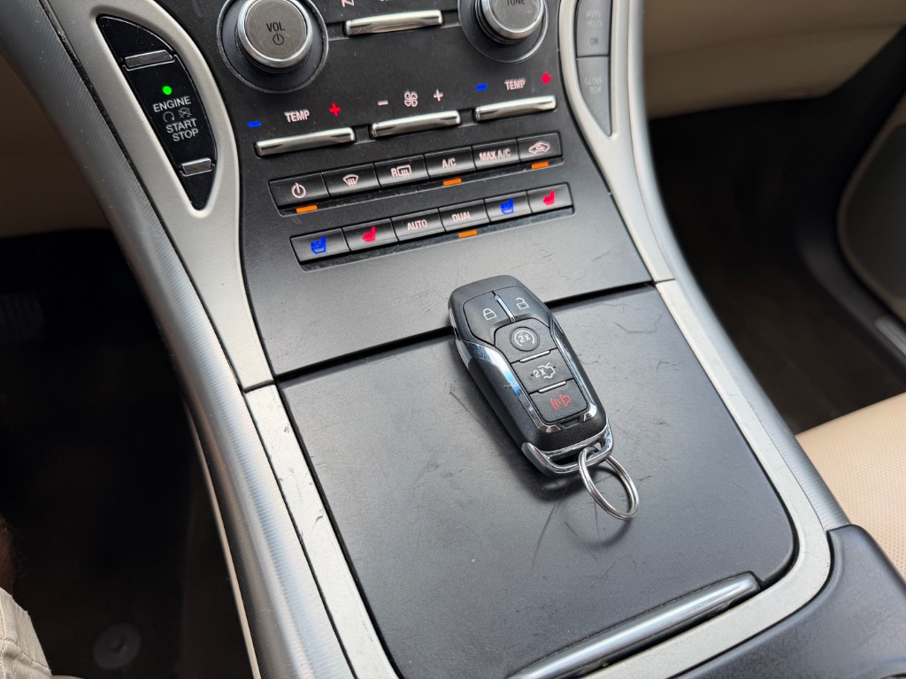 2016 Lincoln MKX - $9,100
