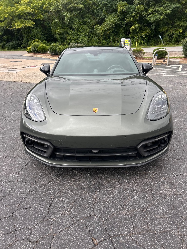 2022 Porsche Panamera