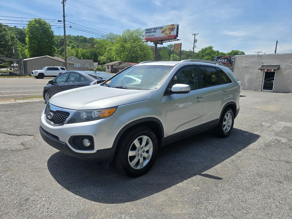 2011 Kia Sorento - $4,400
