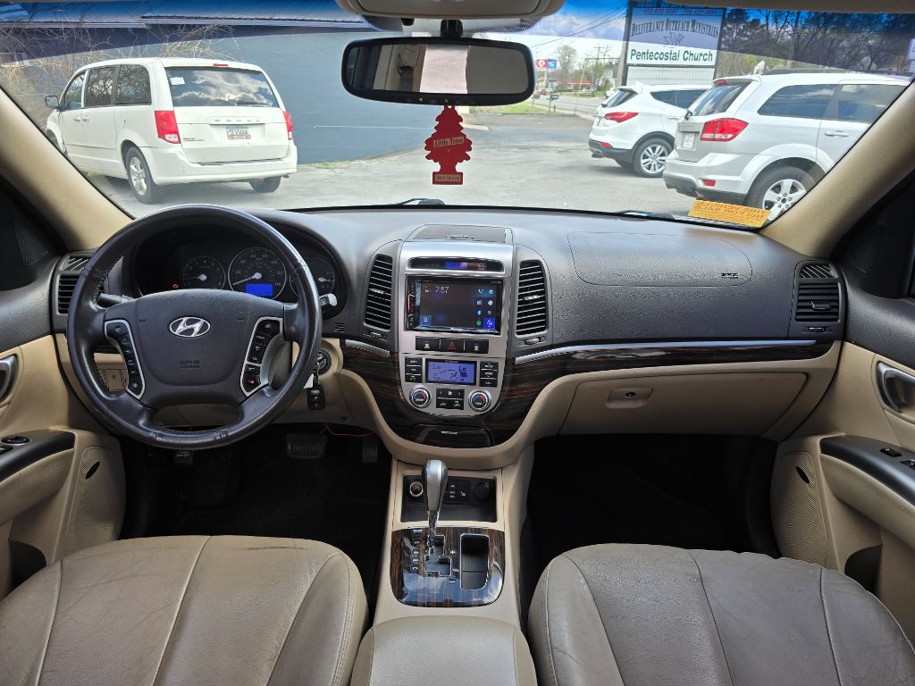 2011 Hyundai Santa Fe - $5,500