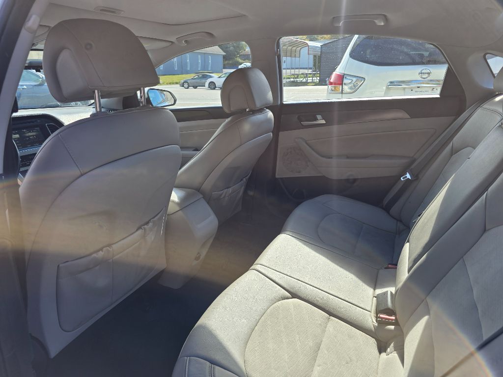 2016 Hyundai Sonata - $6,400