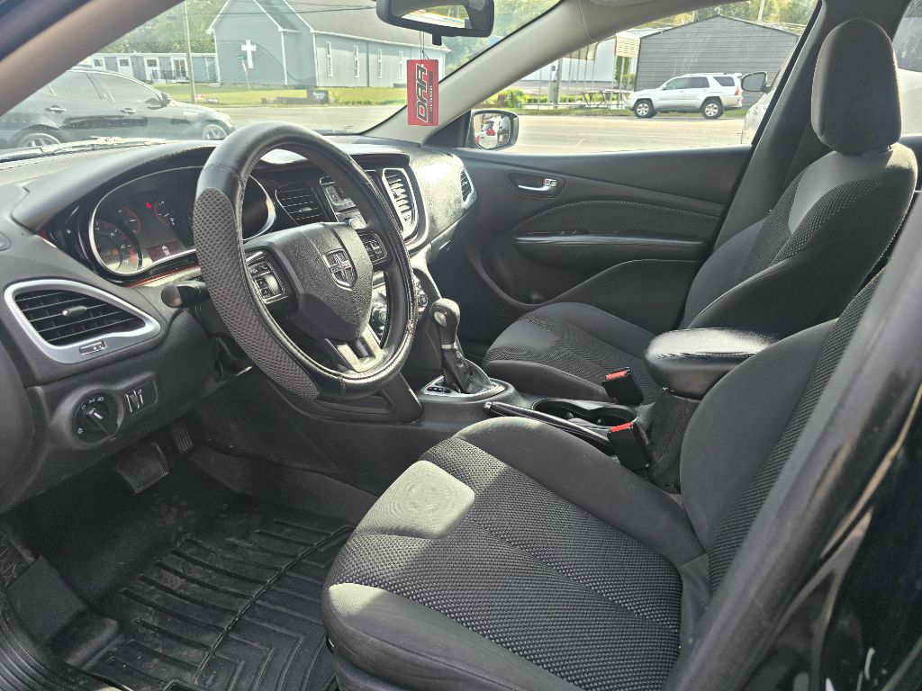 2016 Dodge Dart - $4,900