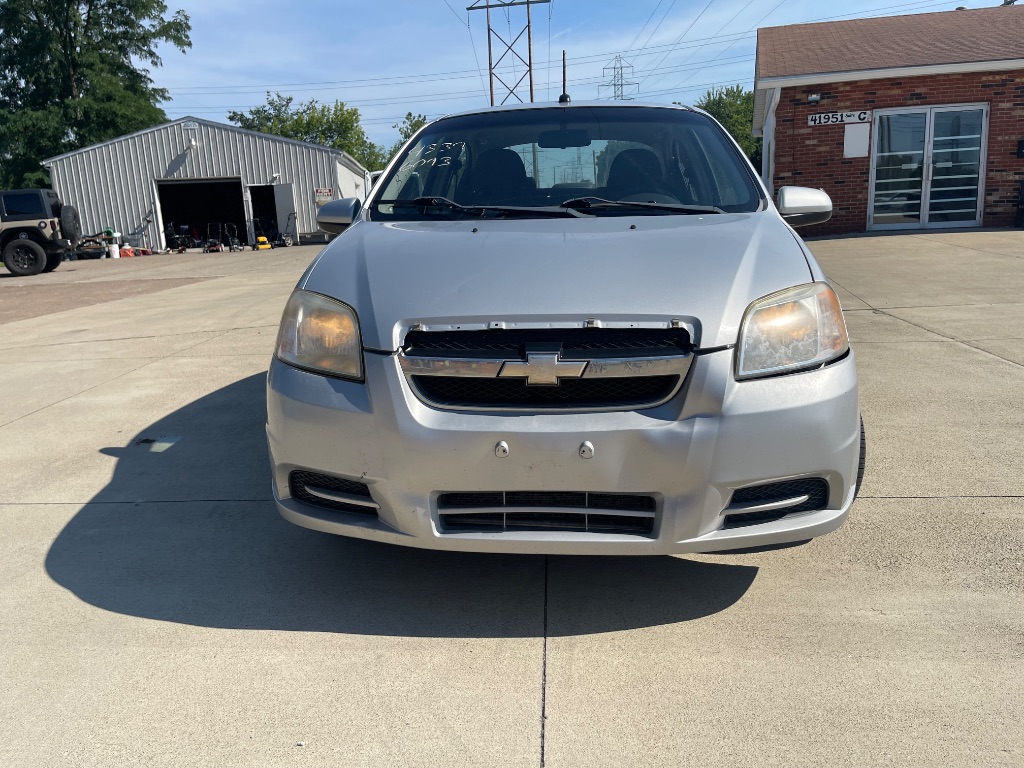 2010 Chevrolet Aveo - $2,501