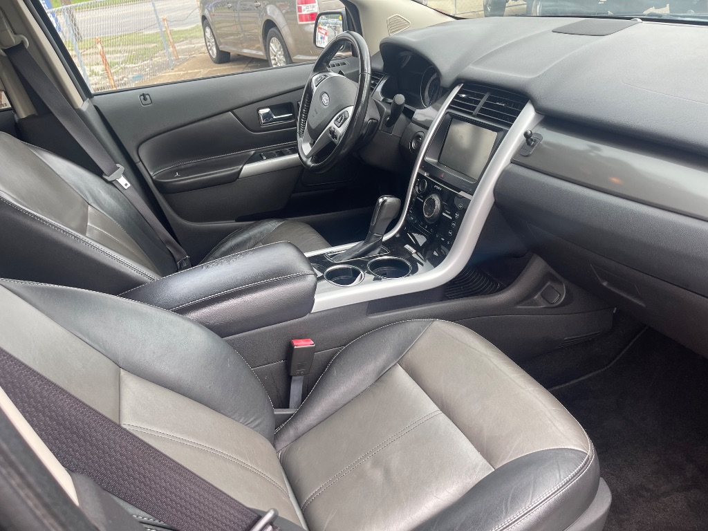 2011 Ford Explorer - $4,500