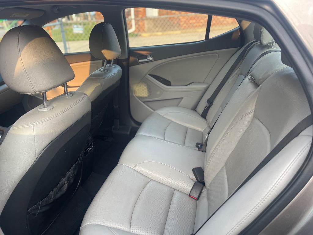 2015 Kia Optima - $5,500