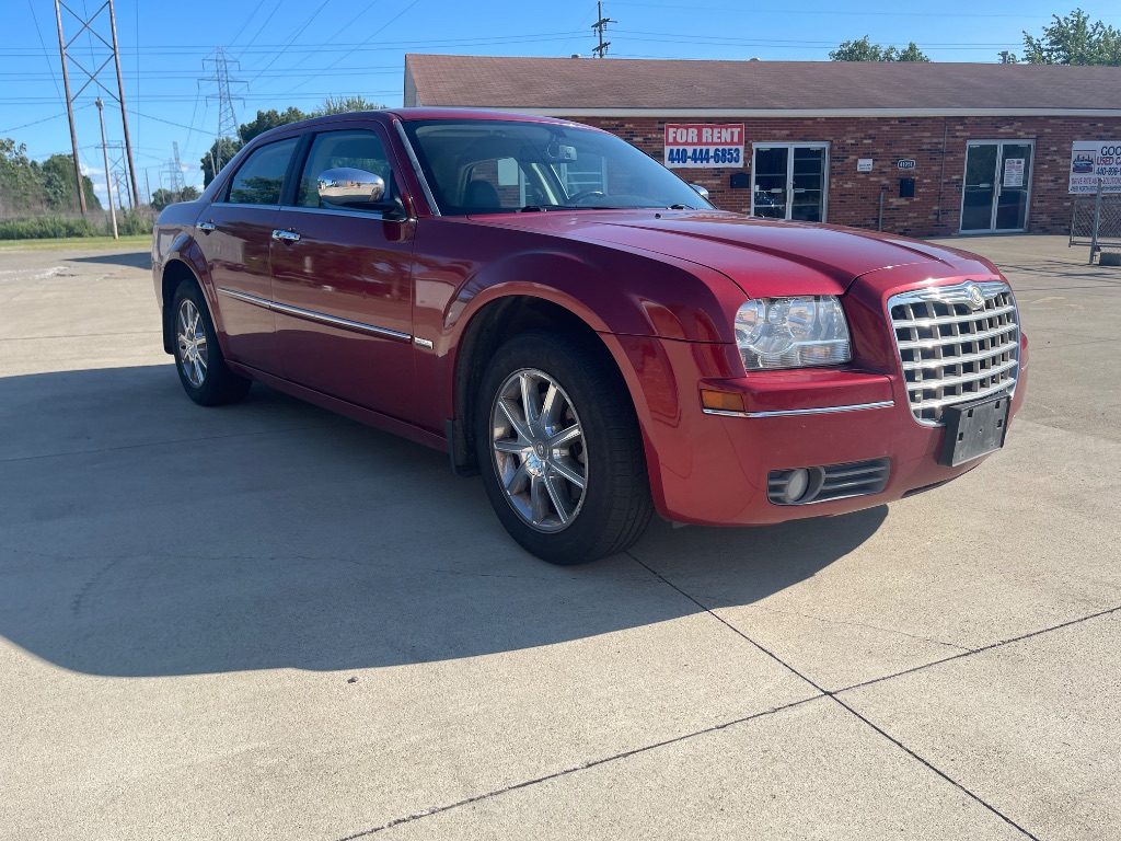 2010 Chrysler 300 - $3,999