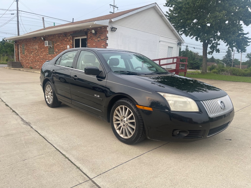 2008 Mercury Milan - $2,999