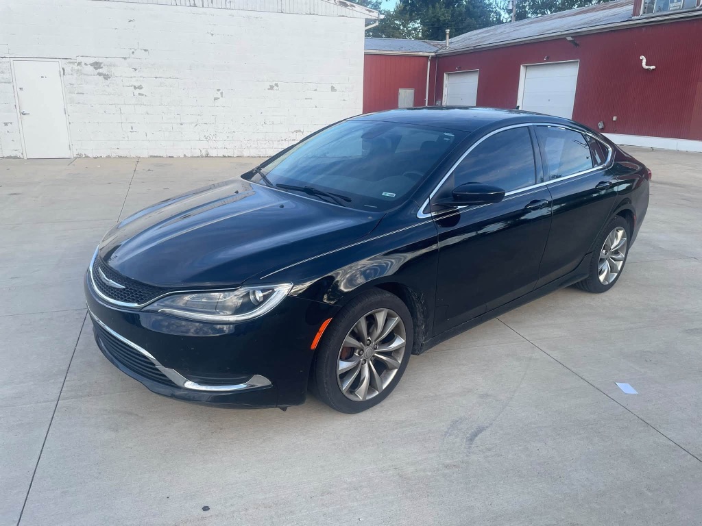 2015 Chrysler 200 - $5,730
