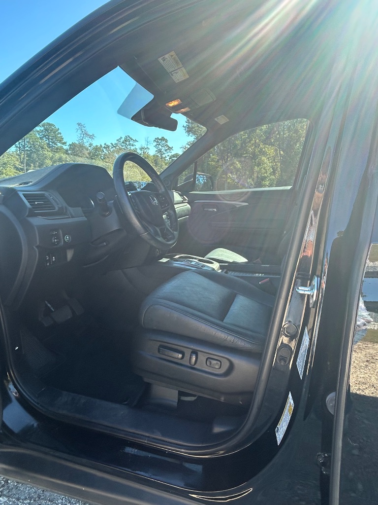 2021 Honda Passport - $22,000