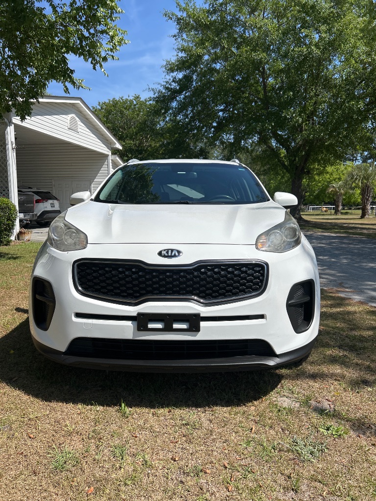 2017 Kia Sportage - $7,995