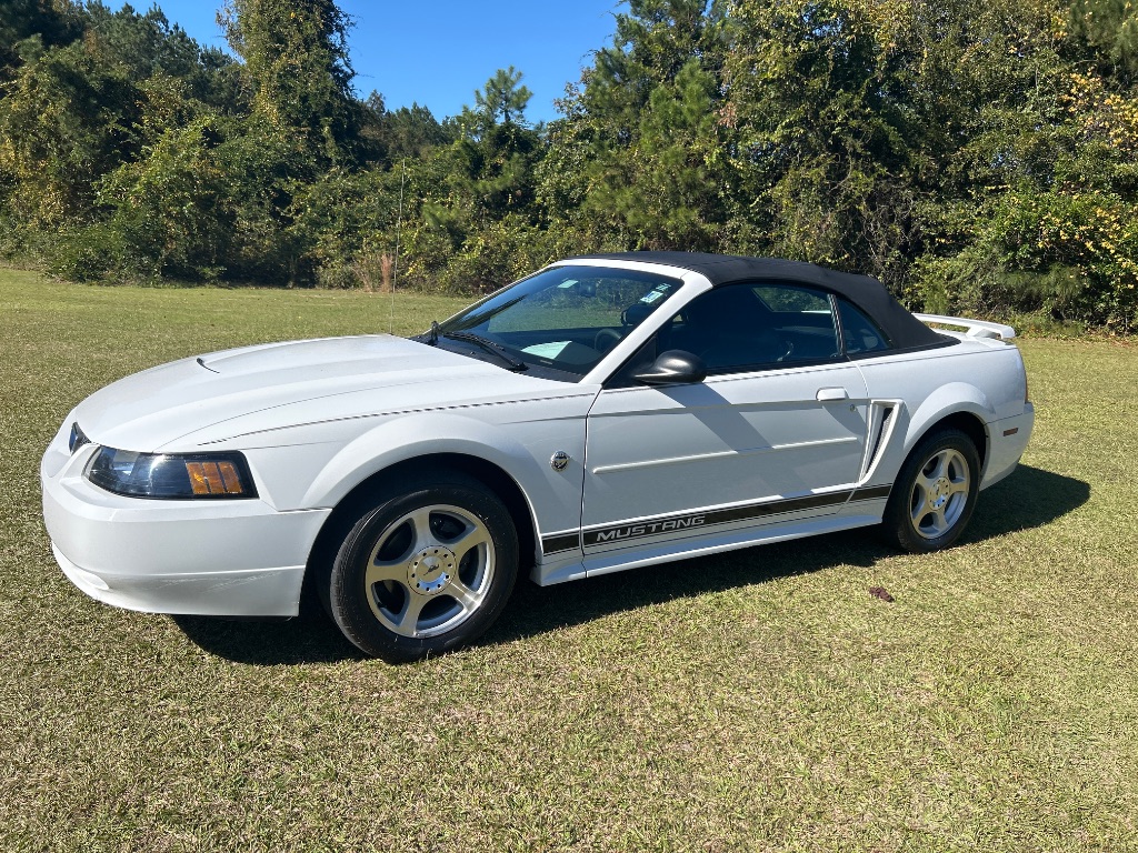 2004 Ford Mustang - $7,995