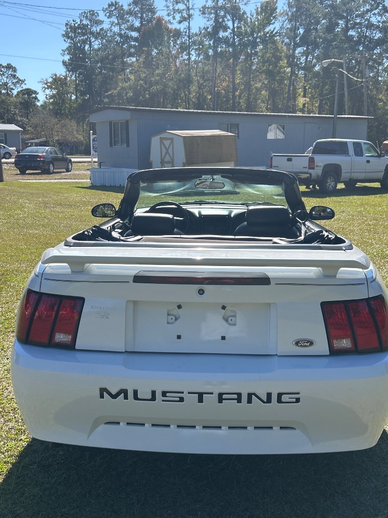 2004 Ford Mustang - $7,995