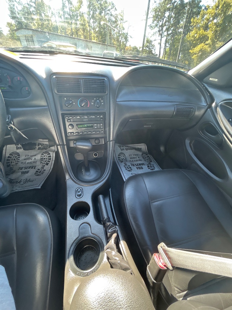 2004 Ford Mustang - $7,995