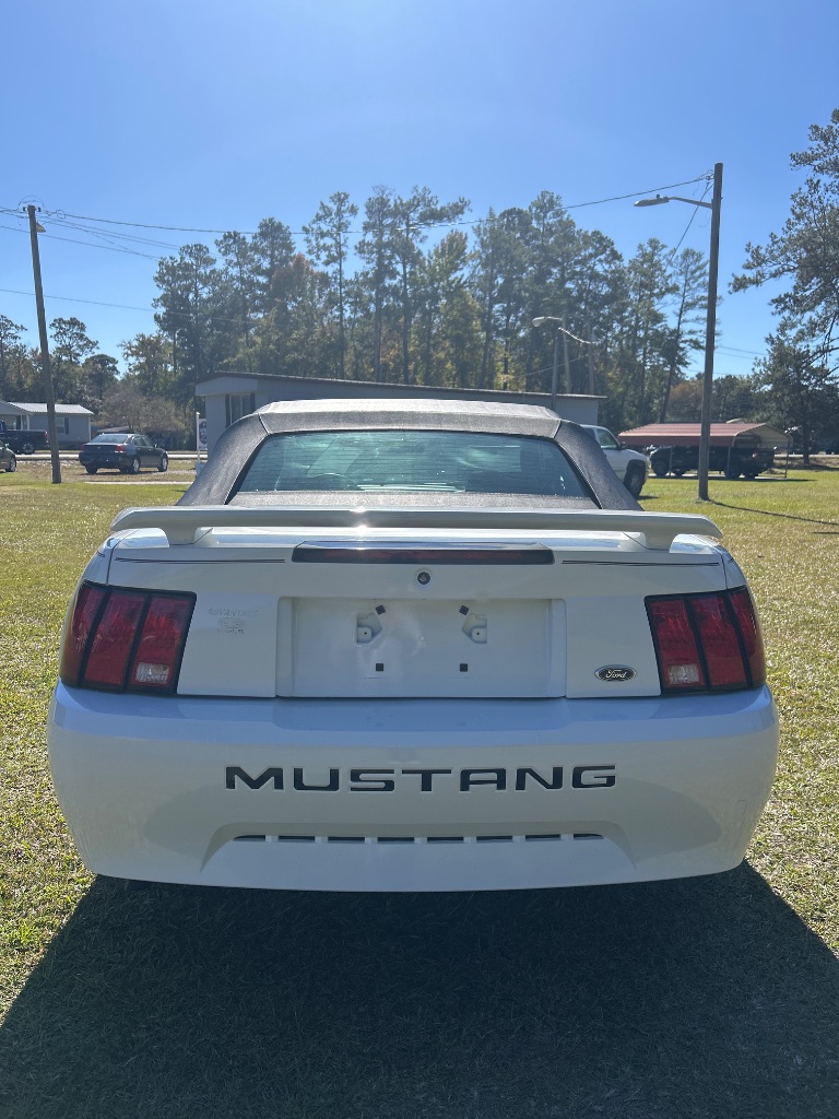2004 Ford Mustang - $7,995