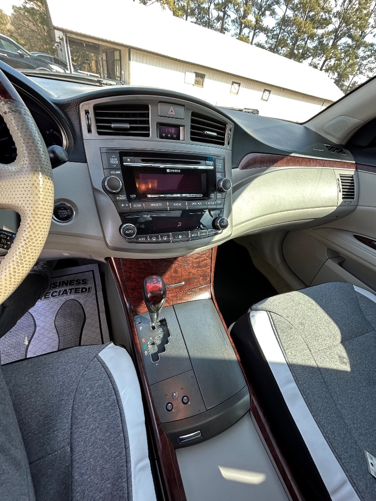 2011 Toyota Avalon - $5,995
