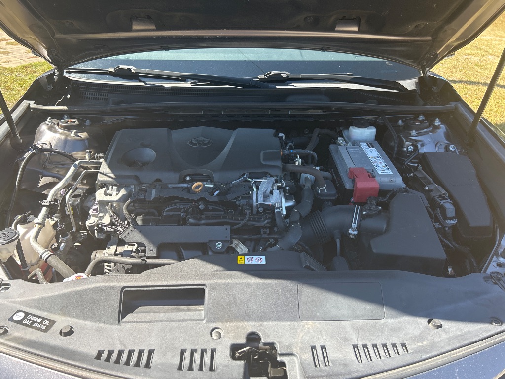 2019 Toyota Camry - $9,995