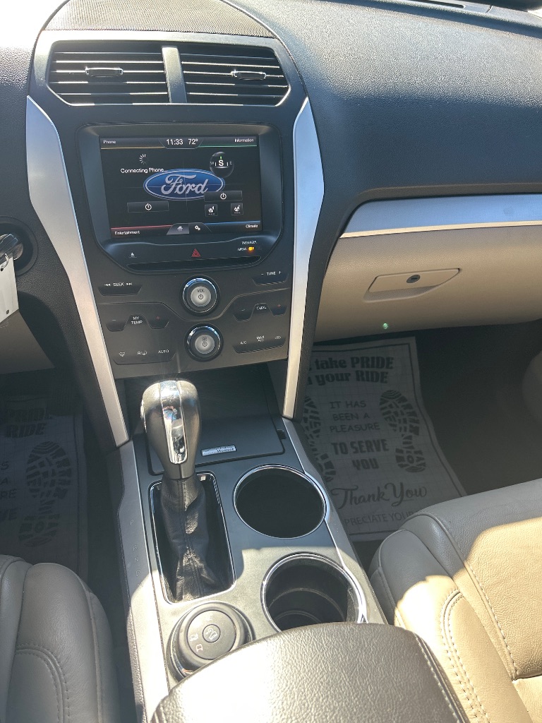 2013 Ford Explorer - $9,995