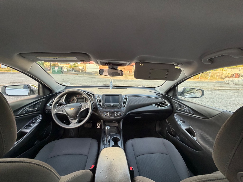 2017 Chevrolet Malibu - $6,500